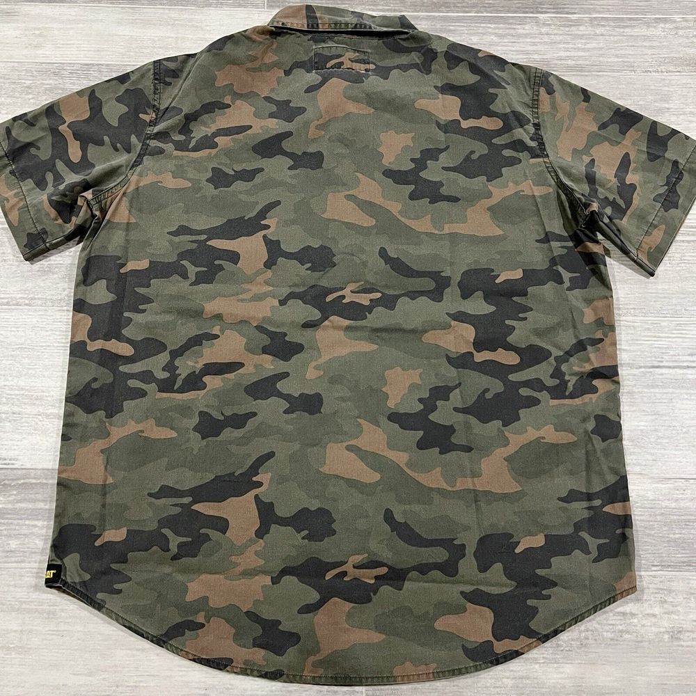 Caterpillar Shirt Mens XLarge Green Camouflage Short Sleeve Button Up XL Outdoor - Picture 10 of 10